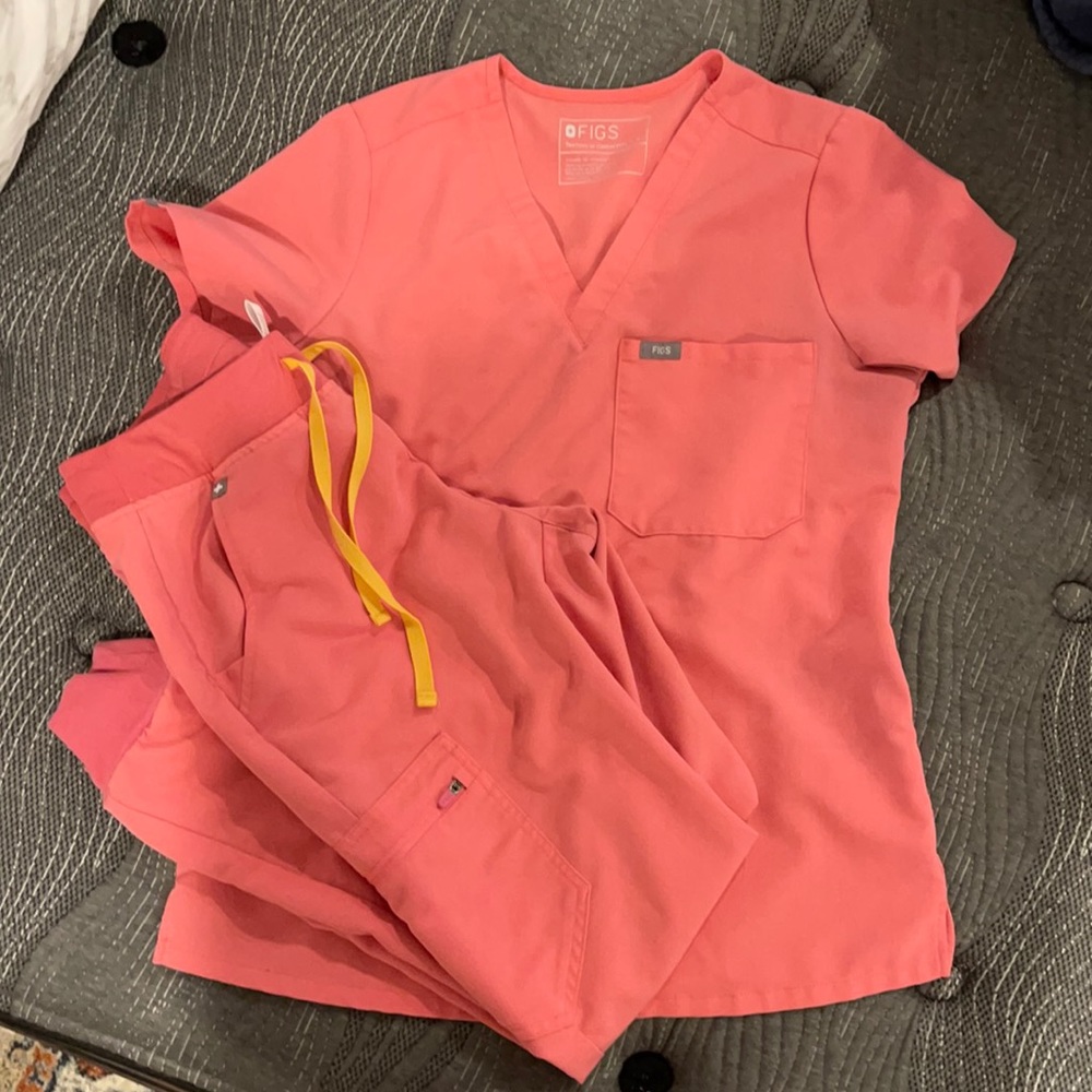 Figs Scrub set size small